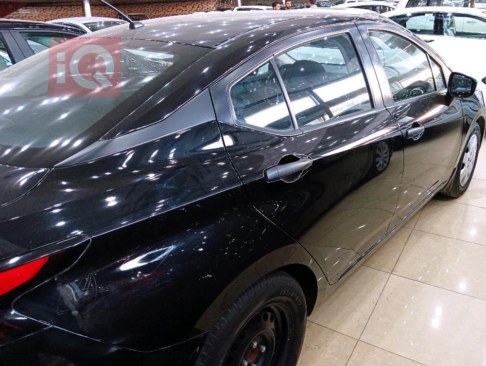Nissan Versa